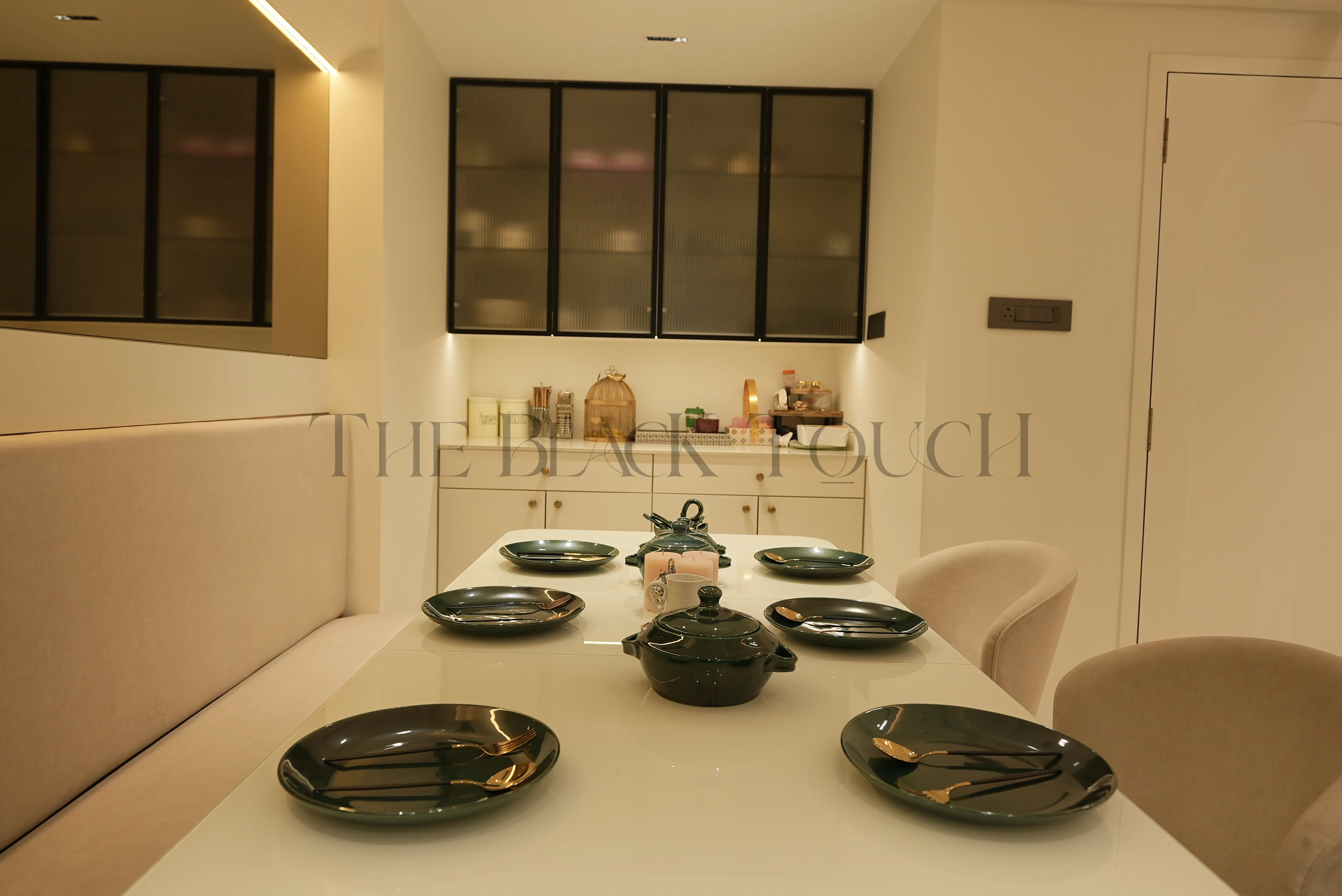 European Style Dining Area Design